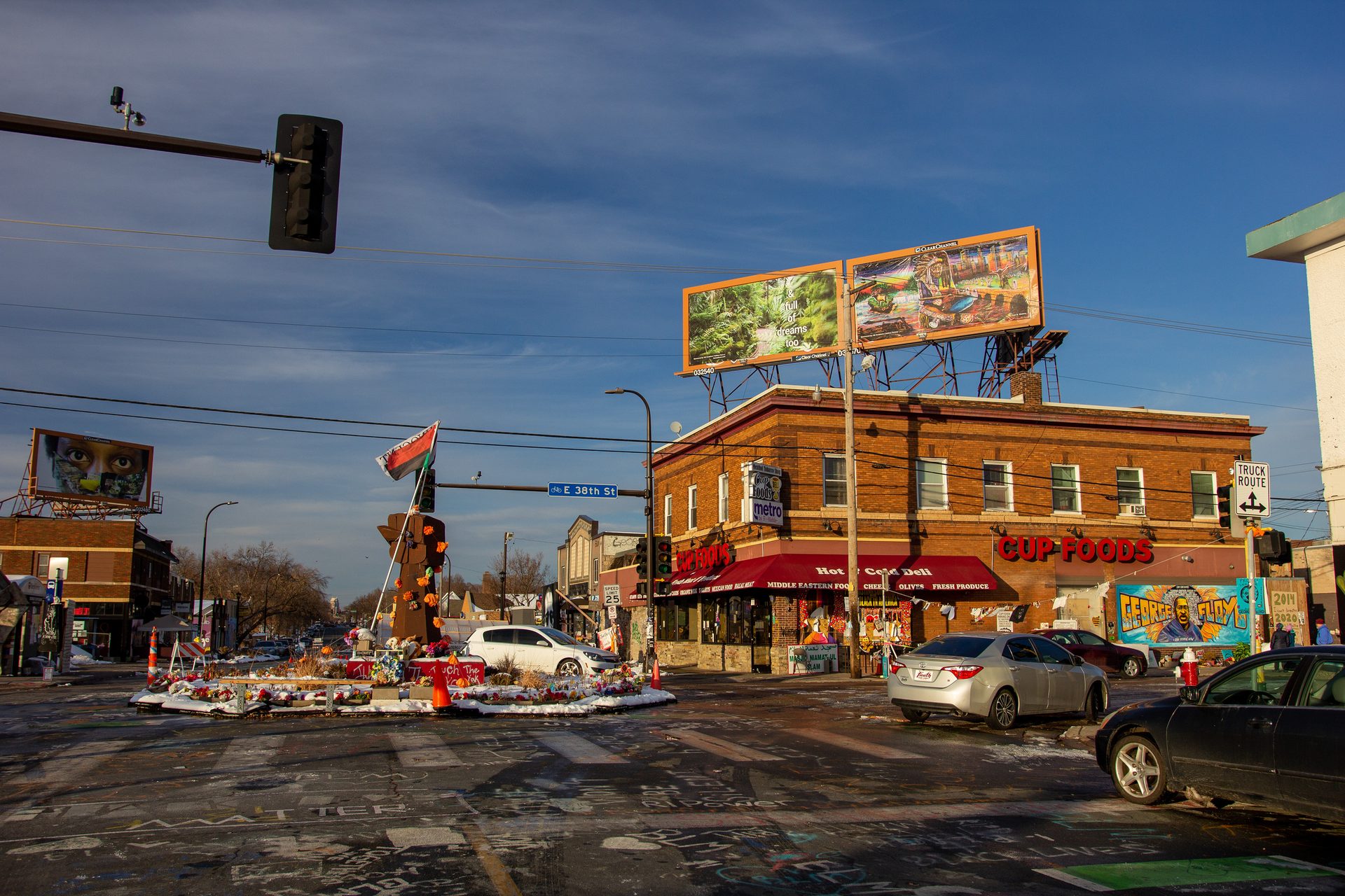2020 — photograph 1 of 6